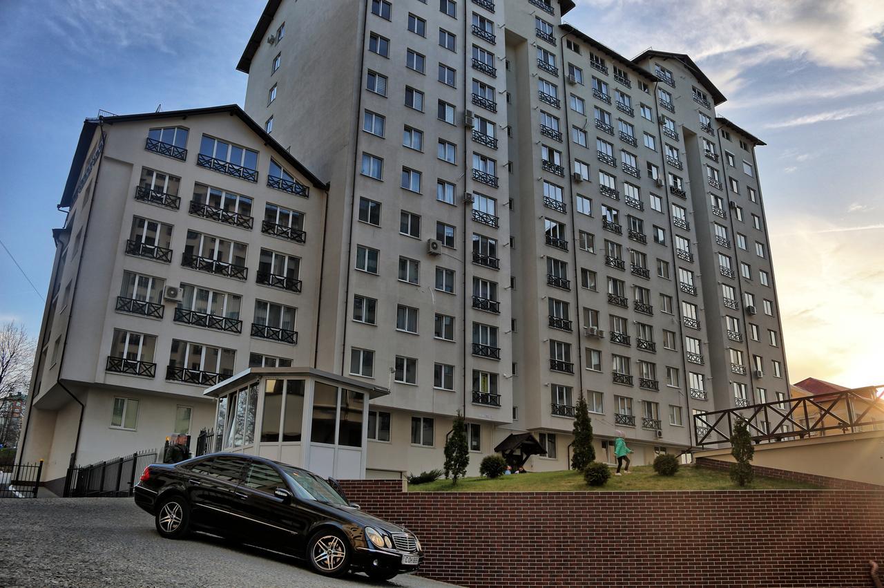 Cozy Apartment In A New Building 基希讷乌 外观 照片